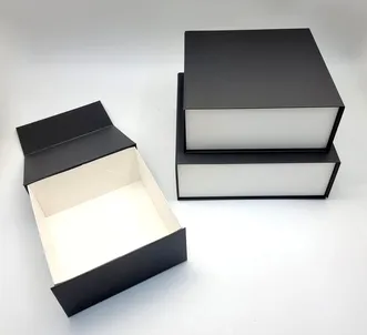 קופסת מגנט שחורה- 28X28+10