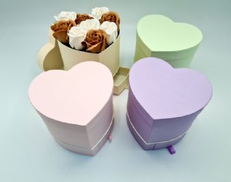 קופסא לב עם מגירה