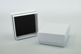 קופסת תכשיטים 7X7 לבן