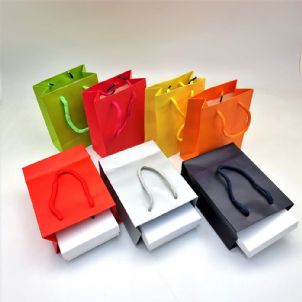 שקית קרטון 12X16+6.5