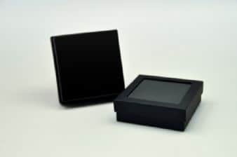 קופסת תכשיטים 9X9 שחור חלון